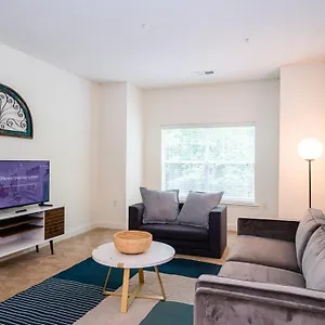 Designed 2br With Gym And Balcony Apartment